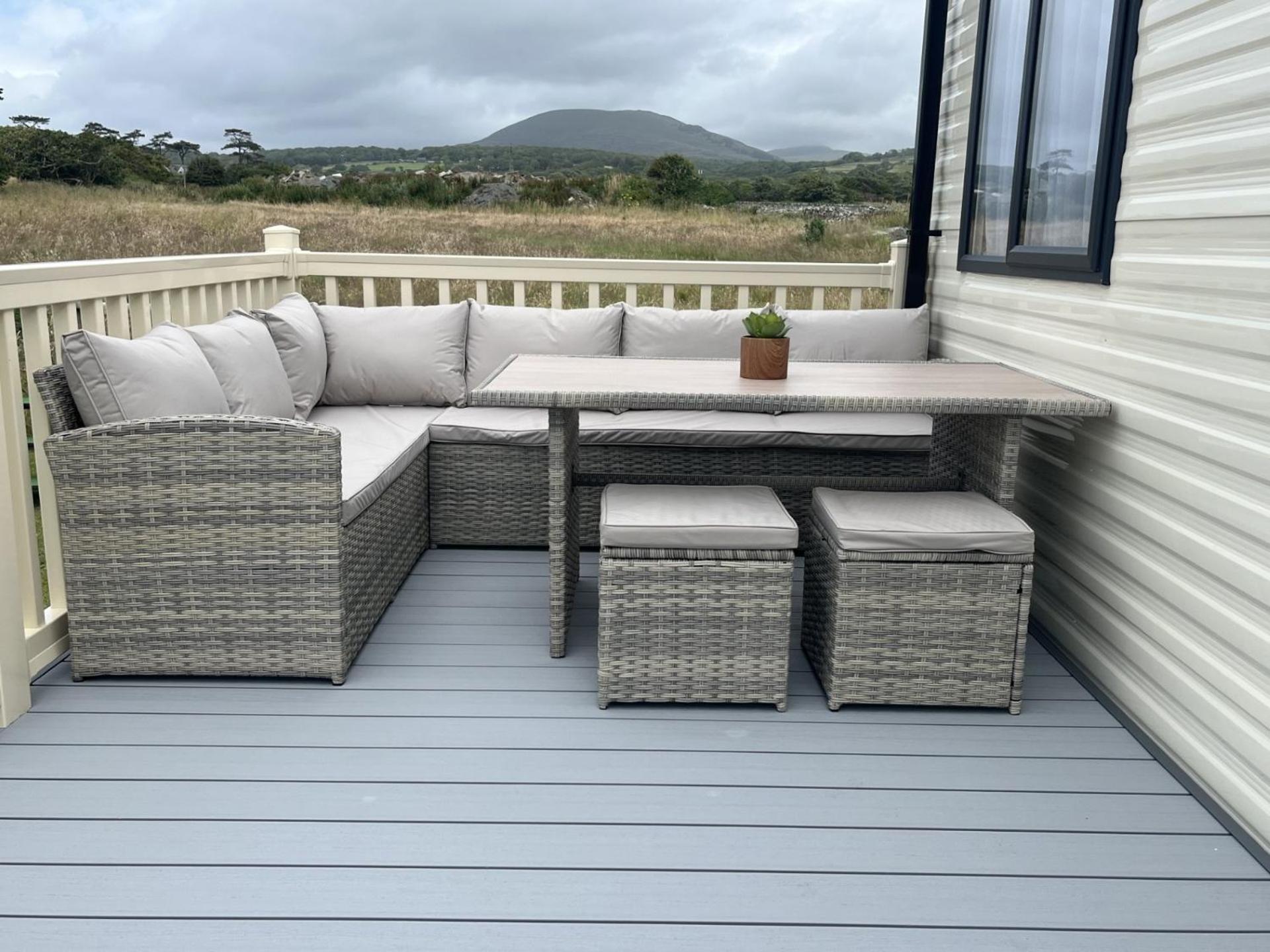 Visma Caravan Llanddwywe Екстериор снимка